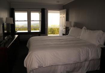 Whitcomb Summit Retreat Hotel North Adams Zewnętrze zdjęcie